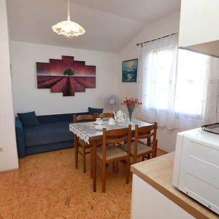 Apartments Irena Trogir Exteriör bild